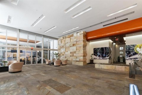 Купить кондоминиум в Майами, Флорида 2 спальни, 111.2м2, № 1699450 - фото 3
