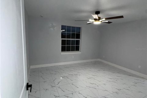 Villa ou maison à vendre à Avon Park, Floride: 3 chambres, 147.71 m2 № 2219319 - photo 11