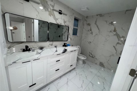 Villa ou maison à vendre à Avon Park, Floride: 3 chambres, 147.71 m2 № 2219319 - photo 6