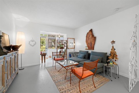 Condominio en venta en Dunedin, Florida, 1 dormitorio, 67.35 m2 № 2101893 - foto 13