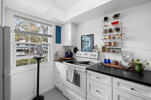 Condominio en venta en Dunedin, Florida, 1 dormitorio, 67.35 m2 № 2101893 - foto 7