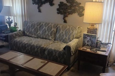House in Tampa, Florida 3 bedrooms, 142.51 sq.m. № 1654551 - photo 19
