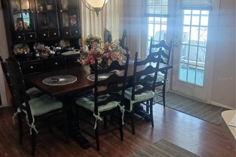 House in Tampa, Florida 3 bedrooms, 142.51 sq.m. № 1654551 - photo 2