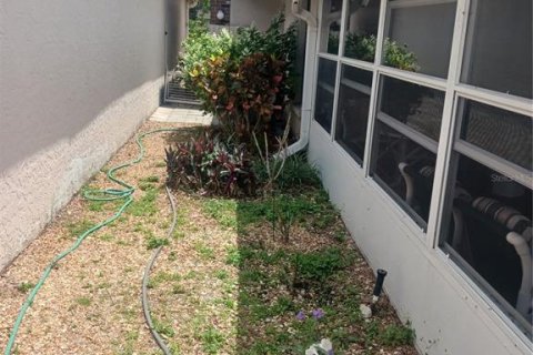 House in Tampa, Florida 3 bedrooms, 142.51 sq.m. № 1654551 - photo 6