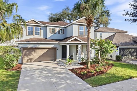 Casa en Tampa, Florida 4 dormitorios, 279.91 m2 № 2427598