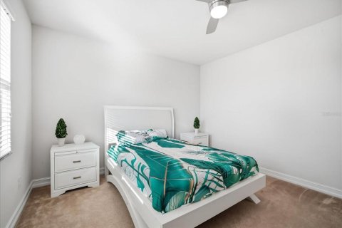Casa en venta en Tampa, Florida, 4 dormitorios, 279.91 m2 № 2427598 - foto 25