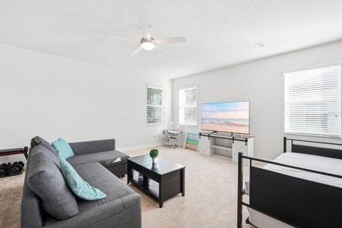 Casa en venta en Tampa, Florida, 4 dormitorios, 279.91 m2 № 2427598 - foto 21