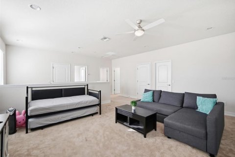 Casa en venta en Tampa, Florida, 4 dormitorios, 279.91 m2 № 2427598 - foto 22