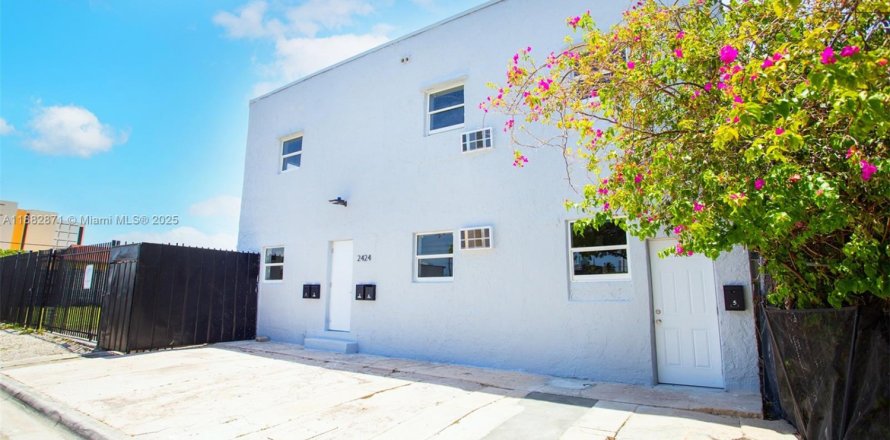 Appartement à Miami, Floride 2 chambres, 74.32 m2 № 1931977