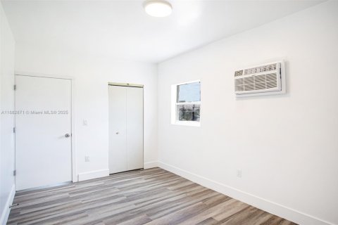 Appartement à louer à Miami, Floride: 2 chambres, 74.32 m2 № 1931977 - photo 9