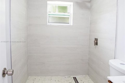 Appartement à louer à Miami, Floride: 2 chambres, 74.32 m2 № 1931977 - photo 6