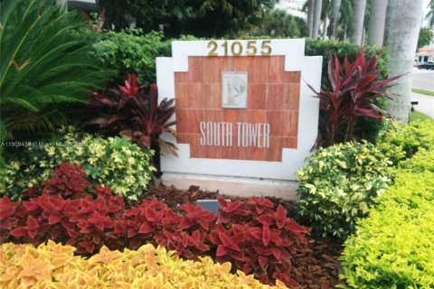 Copropriété à vendre à Aventura, Floride: 3 chambres, 173.26 m2 № 2012958 - photo 18