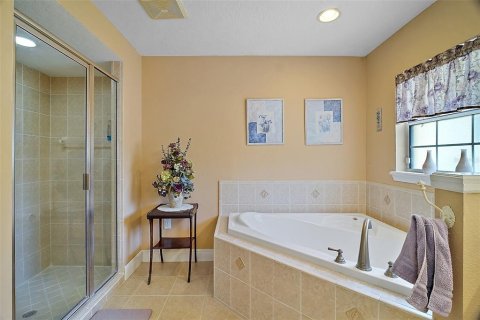 Villa ou maison à vendre à Tavares, Floride: 4 chambres, 257.71 m2 № 1721871 - photo 19