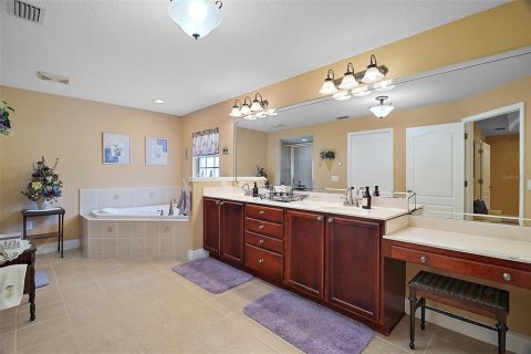 Villa ou maison à vendre à Tavares, Floride: 4 chambres, 257.71 m2 № 1721871 - photo 13
