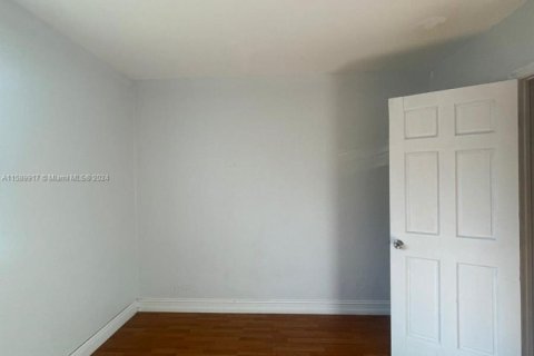 Condominio en venta en Miami Beach, Florida, 1 dormitorio, 45.8 m2 № 1811152 - foto 10