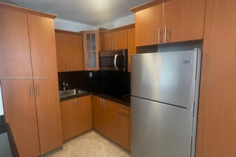 Condominio en venta en Miami Beach, Florida, 1 dormitorio, 45.8 m2 № 1811152 - foto 6