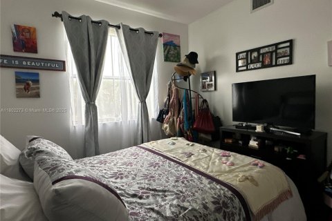 Condo in Doral, Florida, 3 bedrooms  № 1888720 - photo 3
