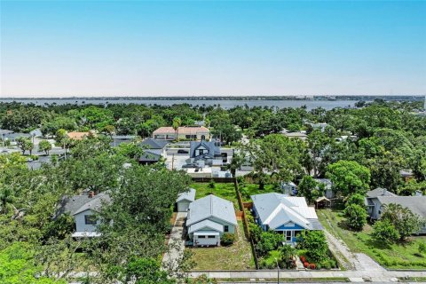 House in Bradenton, Florida 2 bedrooms, 95.13 sq.m. № 1819446 - photo 4