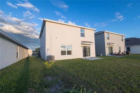 House in Wimauma, Florida 4 bedrooms, 216.28 sq.m. № 2204810 - photo 29