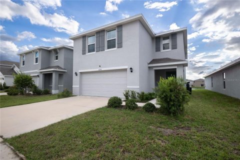 House in Wimauma, Florida 4 bedrooms, 216.28 sq.m. № 2204810