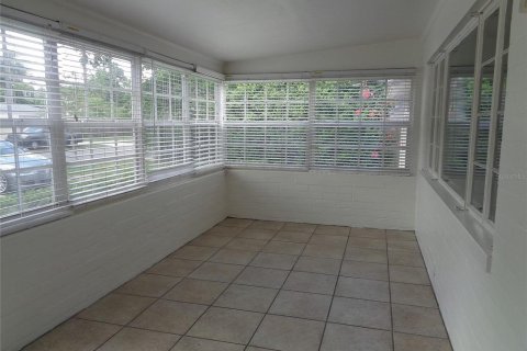 Casa en alquiler en Winter Park, Florida, 2 dormitorios, 127.74 m2 № 1787518 - foto 4