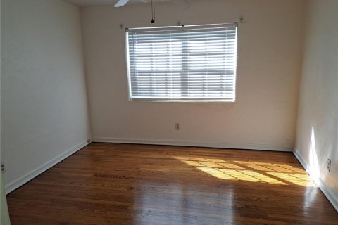 Casa en alquiler en Winter Park, Florida, 2 dormitorios, 127.74 m2 № 1787518 - foto 16