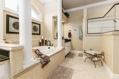 Villa ou maison à louer à Lakeland, Floride: 4 chambres, 232.63 m2 № 2157802 - photo 23