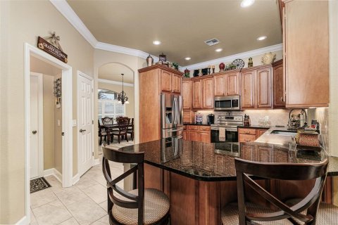 Villa ou maison à louer à Lakeland, Floride: 4 chambres, 232.63 m2 № 2157802 - photo 8