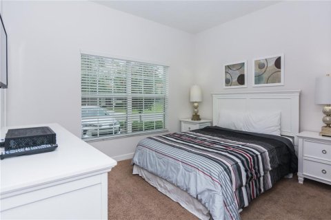 Townhouse in Kissimmee, Florida 5 bedrooms, 188.03 sq.m. № 2155282 - photo 25