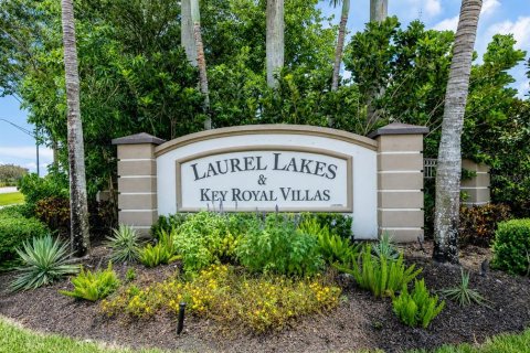 Copropriété à vendre à Naples, Floride: 3 chambres, 123.56 m2 № 2230392 - photo 2
