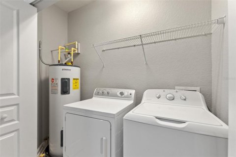 Condo in Davenport, Florida, 2 bedrooms  № 1877350 - photo 24