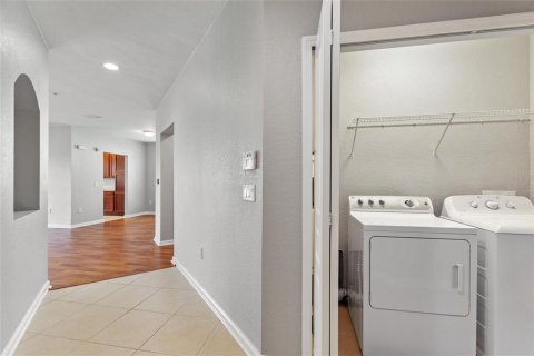 Condo in Davenport, Florida, 2 bedrooms  № 1877350 - photo 25