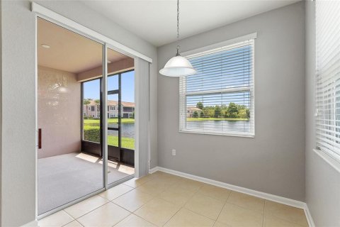 Condo in Davenport, Florida, 2 bedrooms  № 1877350 - photo 15