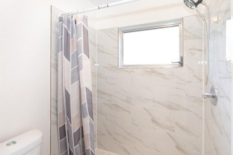 Casa en alquiler en Venice, Florida, 2 dormitorios, 128.39 m2 № 1909390 - foto 15