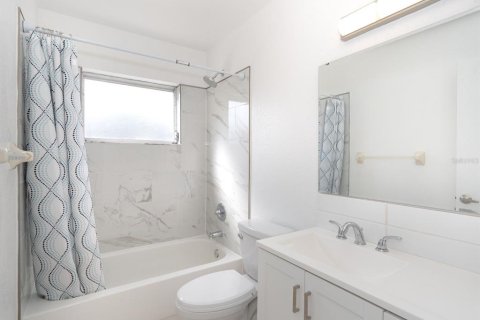 Casa en alquiler en Venice, Florida, 2 dormitorios, 128.39 m2 № 1909390 - foto 17