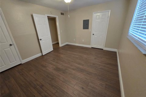 Copropriété à louer à Clearwater, Floride: 1 chambre, 66.89 m2 № 2277977 - photo 8