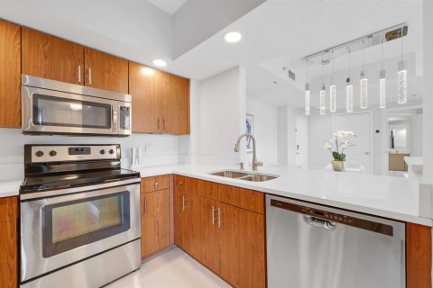 Copropriété à louer à Fort Lauderdale, Floride: 2 chambres, 116.96 m2 № 2390124 - photo 13