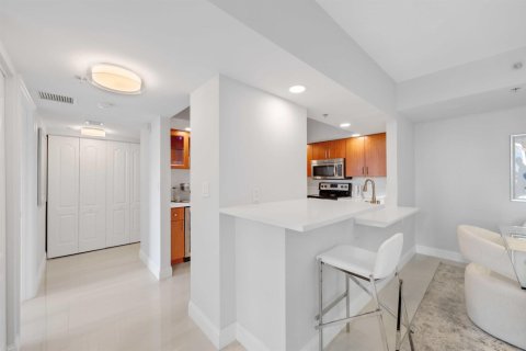 Copropriété à louer à Fort Lauderdale, Floride: 2 chambres, 116.96 m2 № 2390124 - photo 24