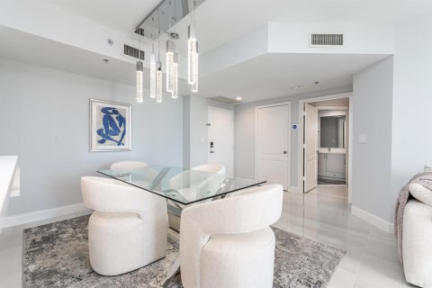 Copropriété à louer à Fort Lauderdale, Floride: 2 chambres, 116.96 m2 № 2390124 - photo 10