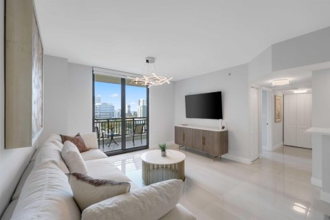 Copropriété à louer à Fort Lauderdale, Floride: 2 chambres, 116.96 m2 № 2390124 - photo 2