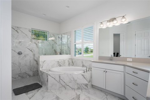 House in Parrish, Florida 4 bedrooms, 258.45 sq.m. № 1812727 - photo 27