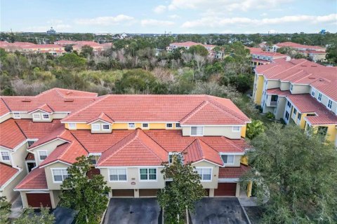 Condo in Sarasota, Florida, 3 bedrooms № 2221261 - photo 21
