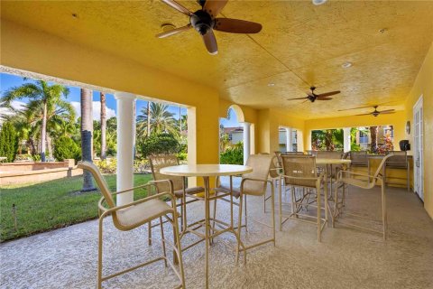 Condo in Sarasota, Florida, 3 bedrooms № 2221261 - photo 25