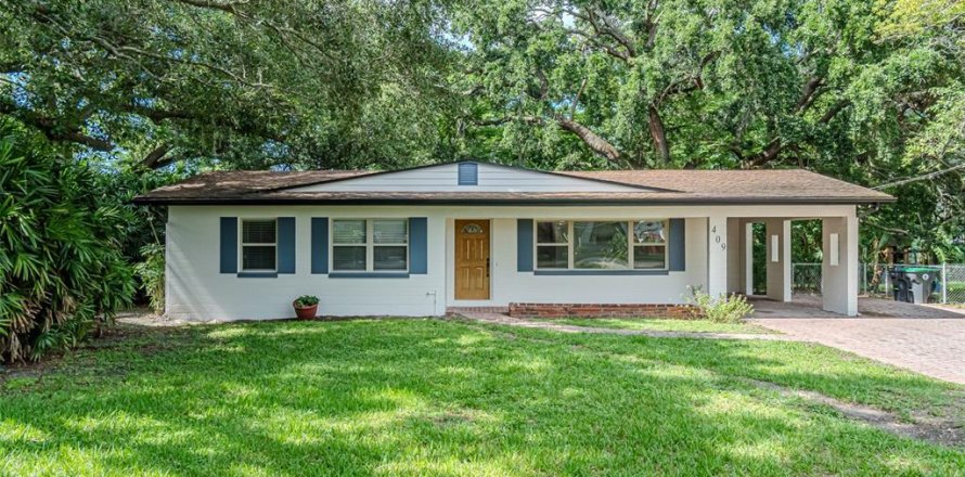 House in Oakland, Florida 3 bedrooms, 151.43 sq.m. № 1691073