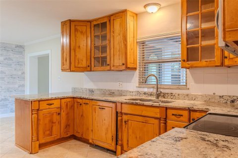Casa en venta en Oakland, Florida, 3 dormitorios, 151.43 m2 № 1691073 - foto 13