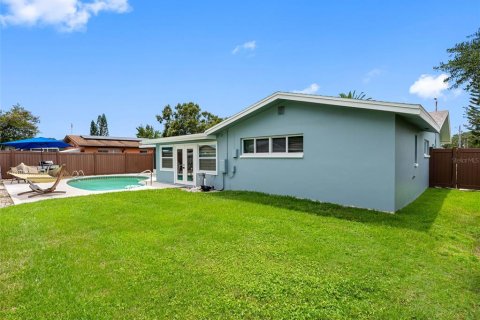 Villa ou maison à vendre à Clearwater, Floride: 5 chambres, 207.08 m2 № 1826629 - photo 6
