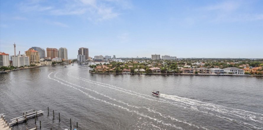 Condo à Fort Lauderdale, Floride, 2 chambres  № 976506