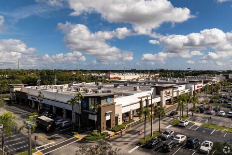 Commercial property in Davie, Florida № 2188413 - photo 2
