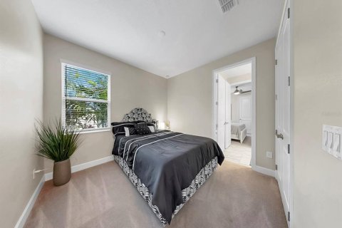 House in Apollo Beach, Florida 4 bedrooms, 243.87 sq.m. № 2396231 - photo 25