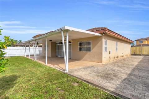 Villa ou maison à vendre à Homestead, Floride: 3 chambres, 133.97 m2 № 1925192 - photo 22